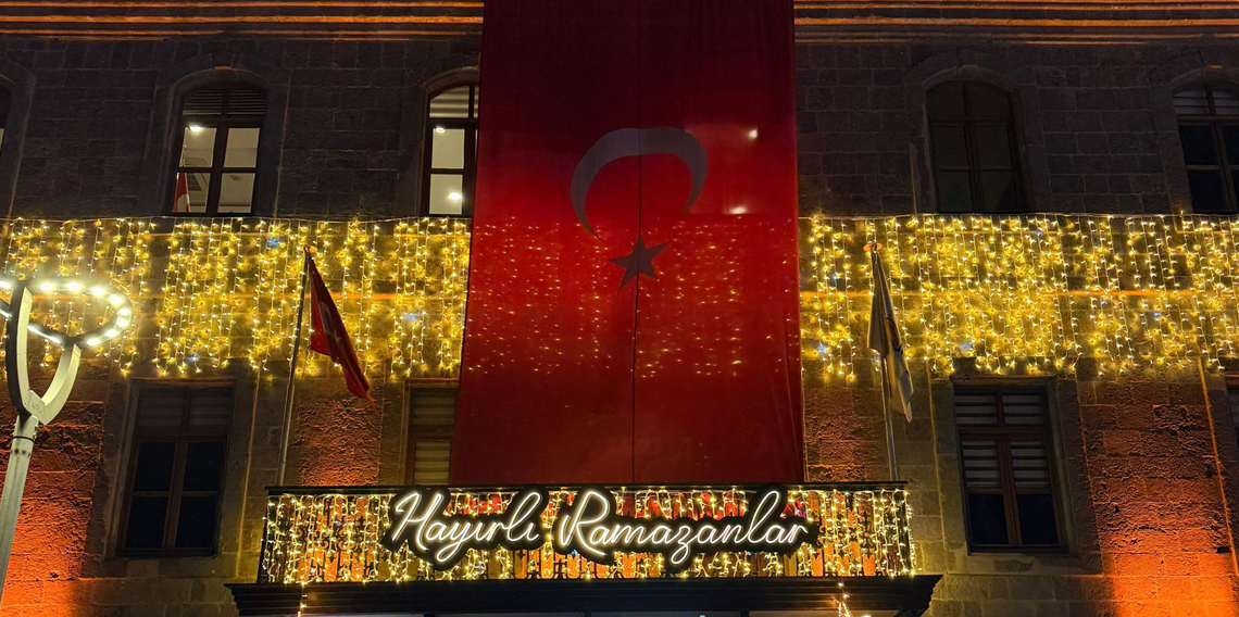 AK Parti Trabzon’dan Ramazan Mesajı: “Birlik ve Beraberlik Güçlenecek” 