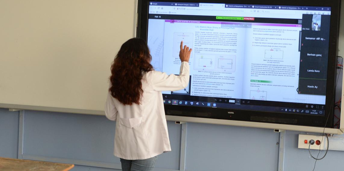 Dijital Öğretmenler Projesi yenilendi