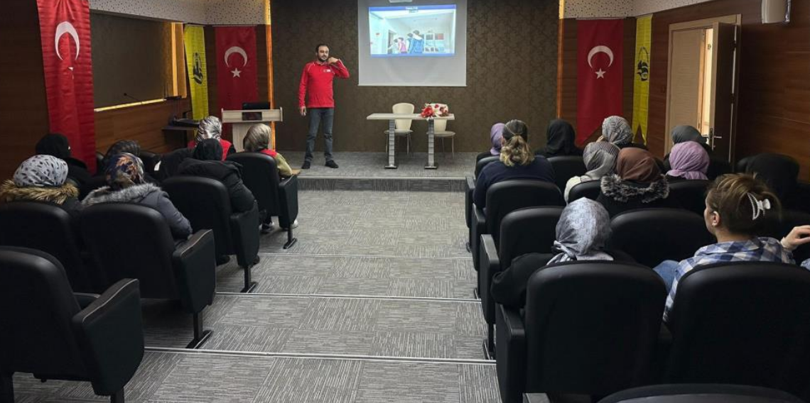 Bayburt’ta Aile Yaşam Merkezi’nde Deprem ve Sel Farkındalığı