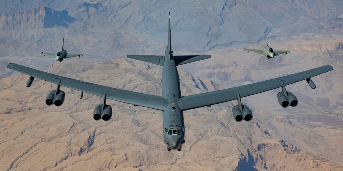 ABD, Orta Doğu'da Irak'ın işgalinden bu yana en büyük hava gücünü konuşlandırdı