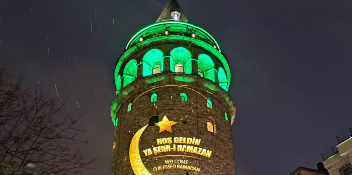 İstanbul’da Manevi Atmosfer Görsel Şölene Dönüştü