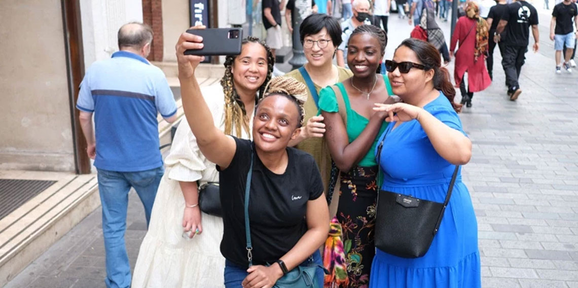 Yabancı ziyaretçi sayısı 2026 Ocak'ta yüzde 3,5 arttı