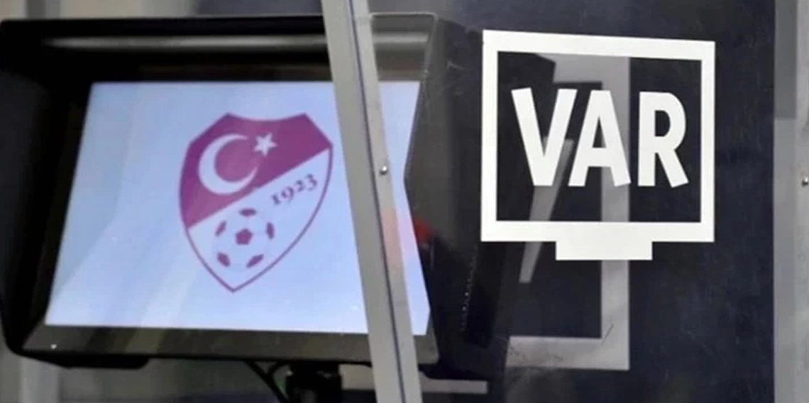 Konyaspor - Galatasaray maçının VAR’ı Davut Dakul Çelik oldu