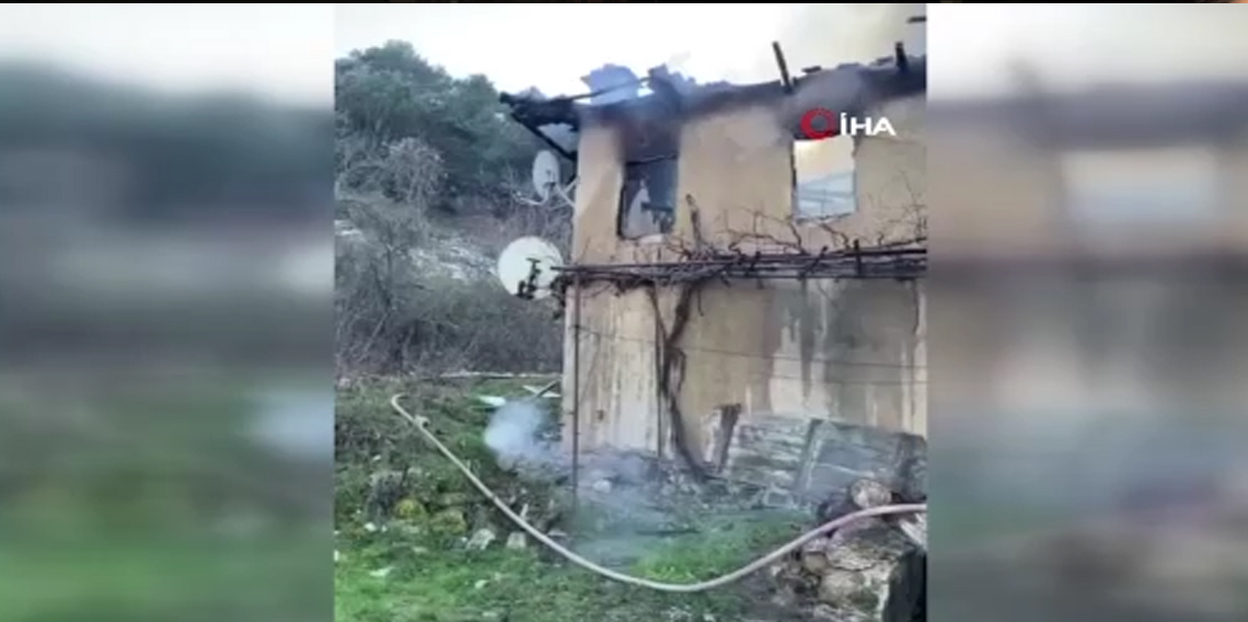 Yaşlı kadın evinde çıkan yangında hayatını kaybetti