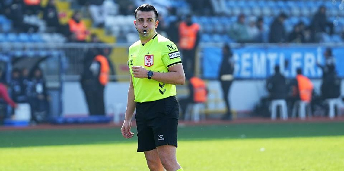 Beşiktaş - Göztepe maçının VAR'ı Ömer Faruk Turtay oldu