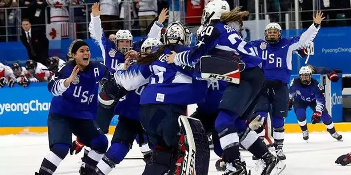ABD 46 yıl sonra 'Buz Hokeyi'nde şampiyon oldu!