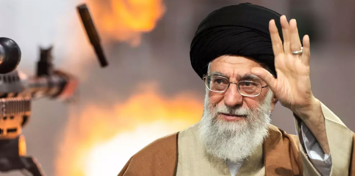 Hamaney'in konutunda silah sesleri! ABD'den önce tetiğe bastılar