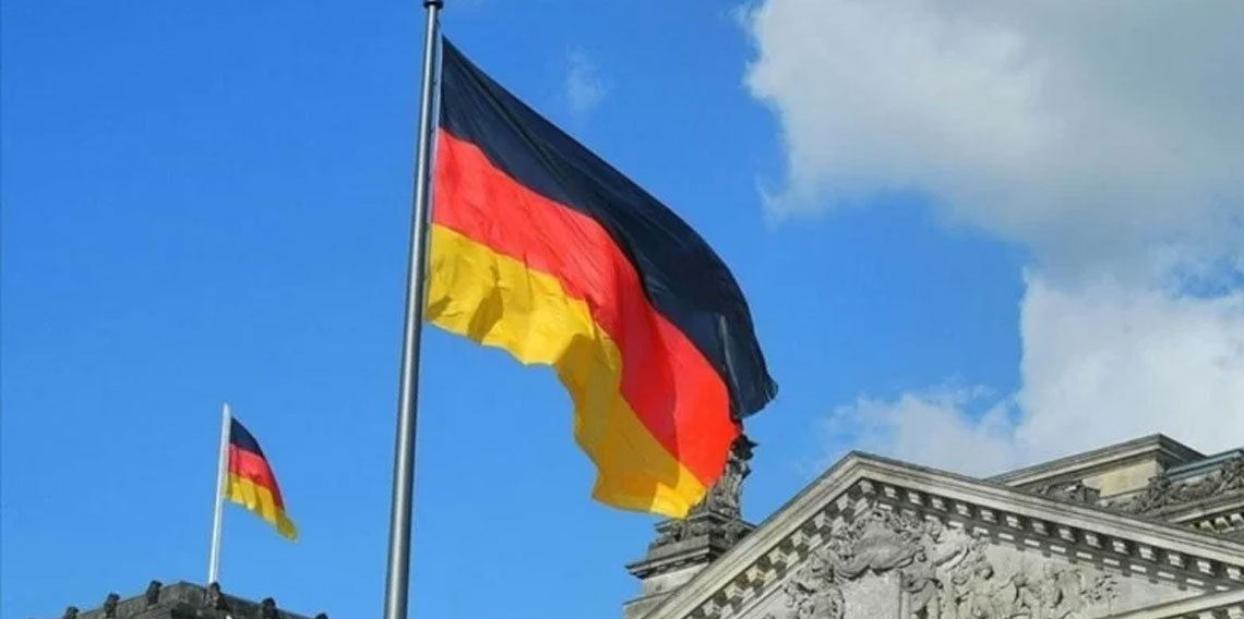 Almanya’da CDU, vatandaşlık için en az 8 yıl ikamet şartını geri getirmeyi planlıyor