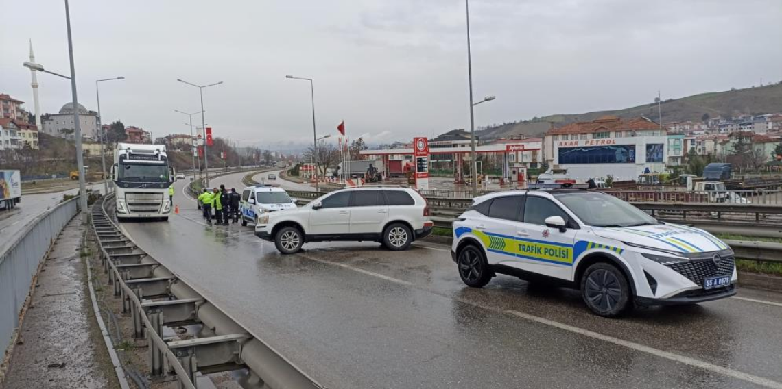 Samsun Havza’da Cip Bariyere Çarptı