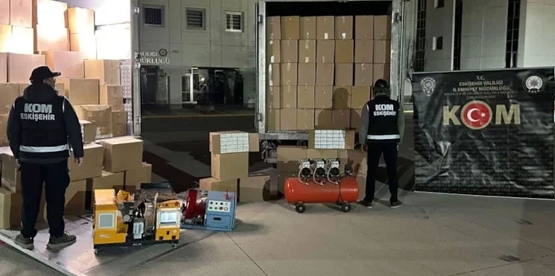 Eskişehir’de makaron ve kaçak tütün operasyonu: İki kişi gözaltına alındı