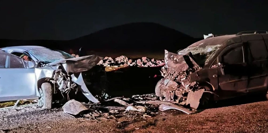 Diyarbakır'da katliam gibi kaza: 5 ölü, 2 yaralı