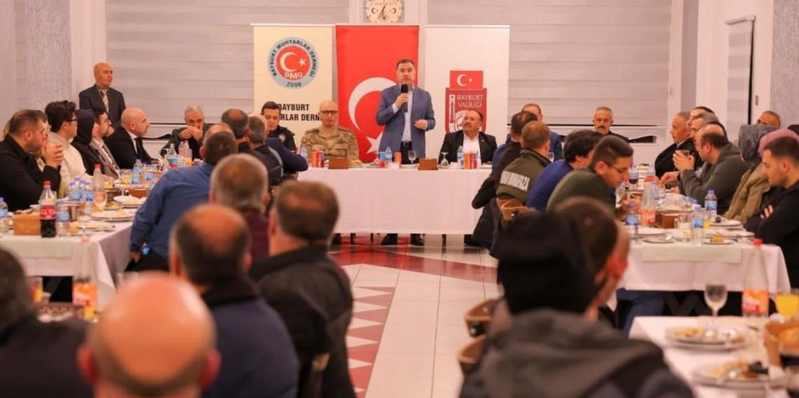 Bayburt’ta Muhtarlara İftar Buluşması