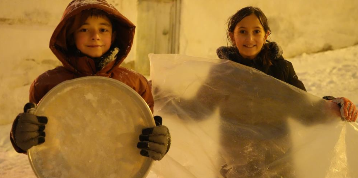 Bayburt’ta Yoğun Kar Yağışı Nedeniyle Okullar Tatil Edildi! Eğitime 1 Gün Ara