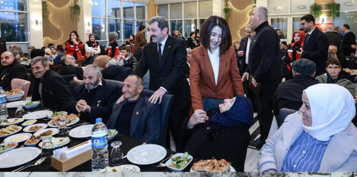 Samsun Valisi Orhan Tavlı, Çarşamba’da Şehit Aileleri ve Gazilerle İftar Sofrasında Buluştu