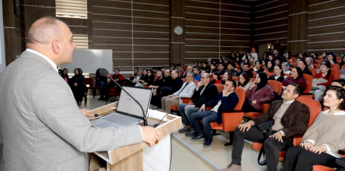 TOGÜ’de Yükseköğretimde Dönüşüm Konferansı