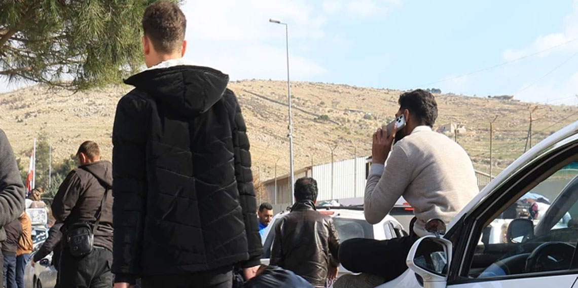 İsrail saldırıları! 10 binden fazla kişi Suriye’ye geçti