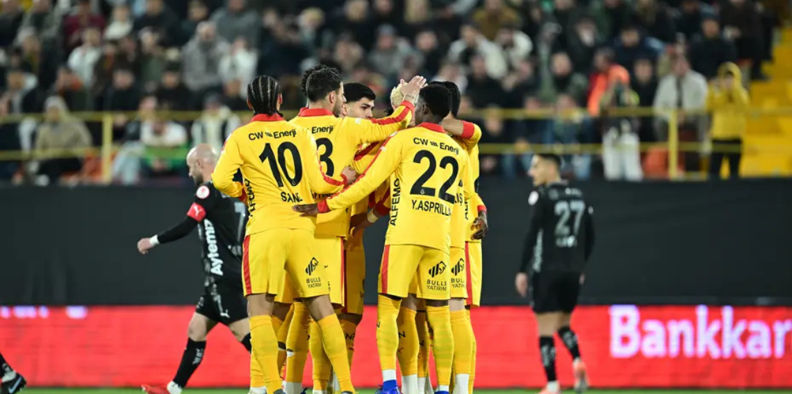 Galatasaray çeyrek finalde