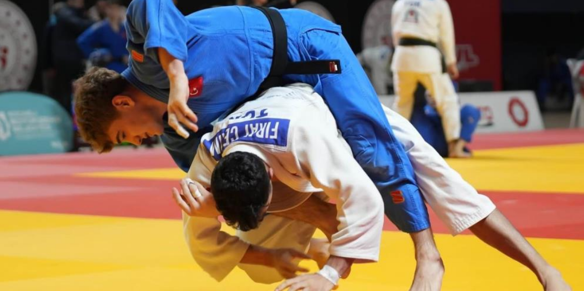OMÜ’lü Fırat Çekim Türkiye Judo Şampiyonası’nda 3. Oldu