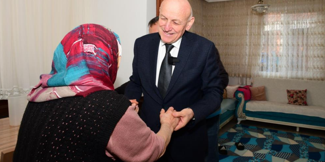 Terme Belediyesi Ramazan’da Kimsesizlerin Yanında