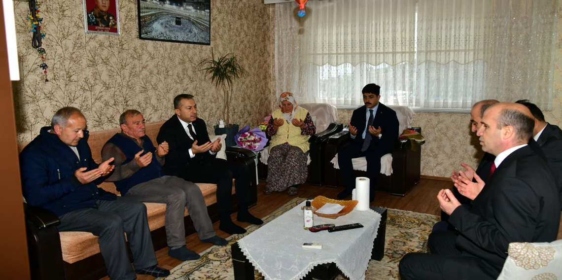 Vali Tahir Şahin’den Şehit Ailesine Anlamlı Ziyaret