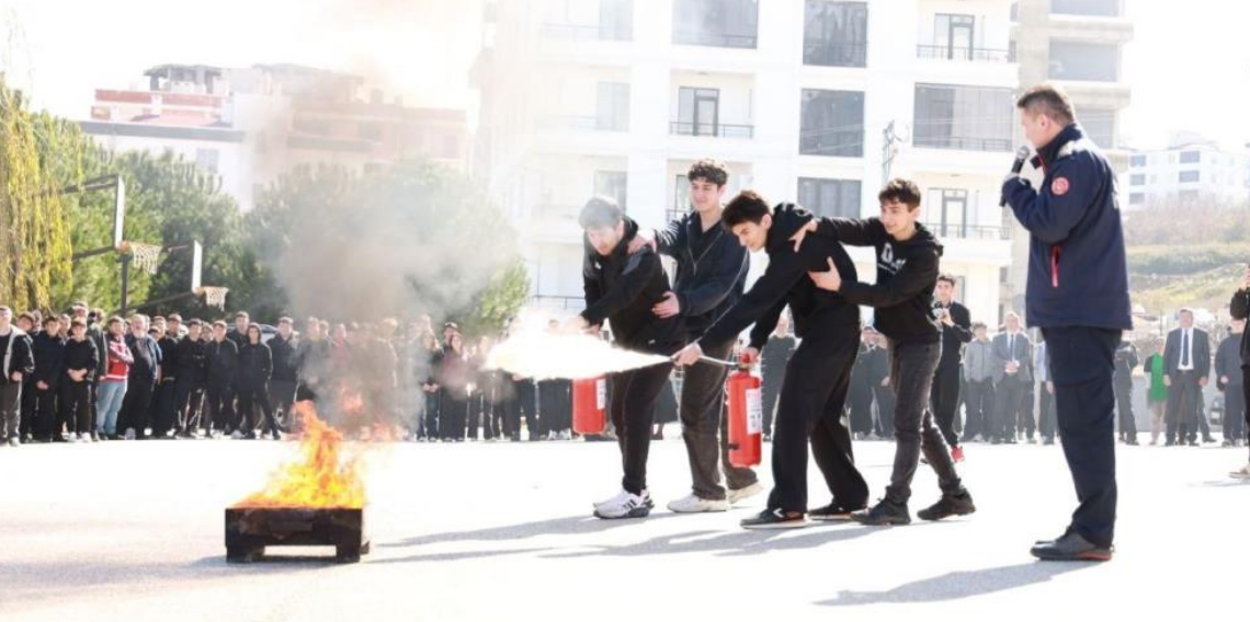 Samsun’da Deprem Haftası Tatbikatı, Okullarda Tahliye Alarmı Verildi
