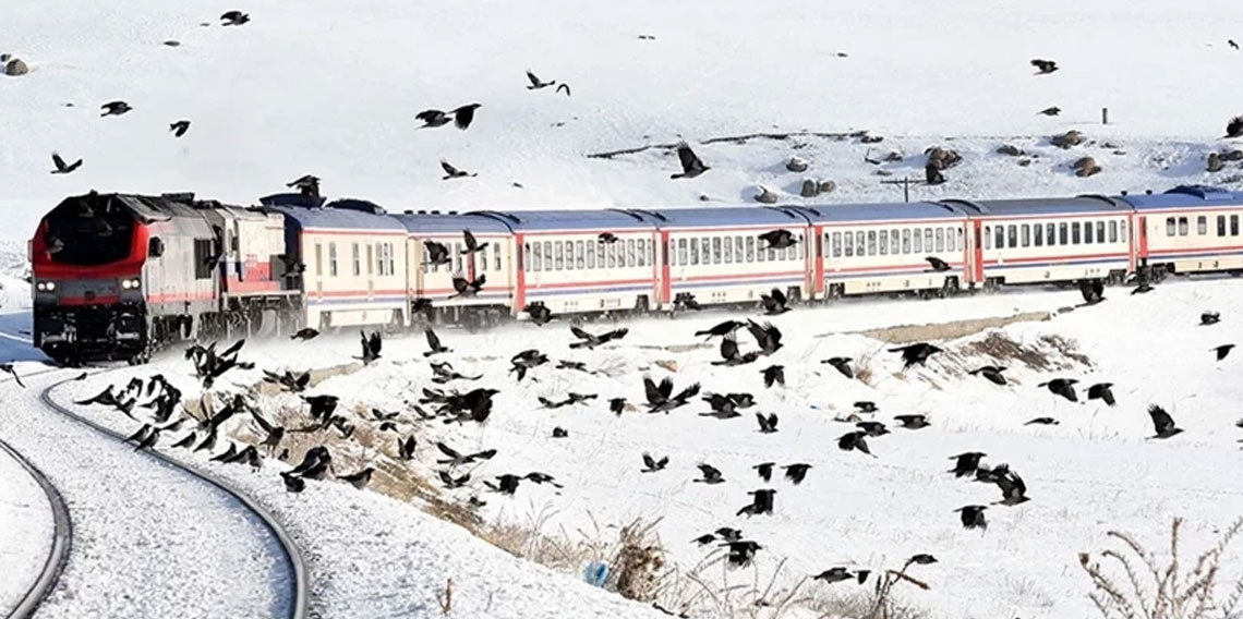 Abdulkadir Uraloğlu: Turistik Doğu Ekspresi sezonu tamamladı