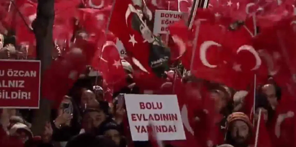 Bolu'da ‘Millet İradesine Sahip Çıkıyor’ mitingi