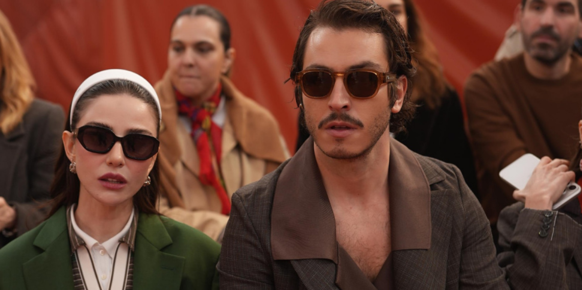 Özge Gürel ve Boran Kuzum Paris Moda Haftası’nda şıklıklarıyla göz doldurdu