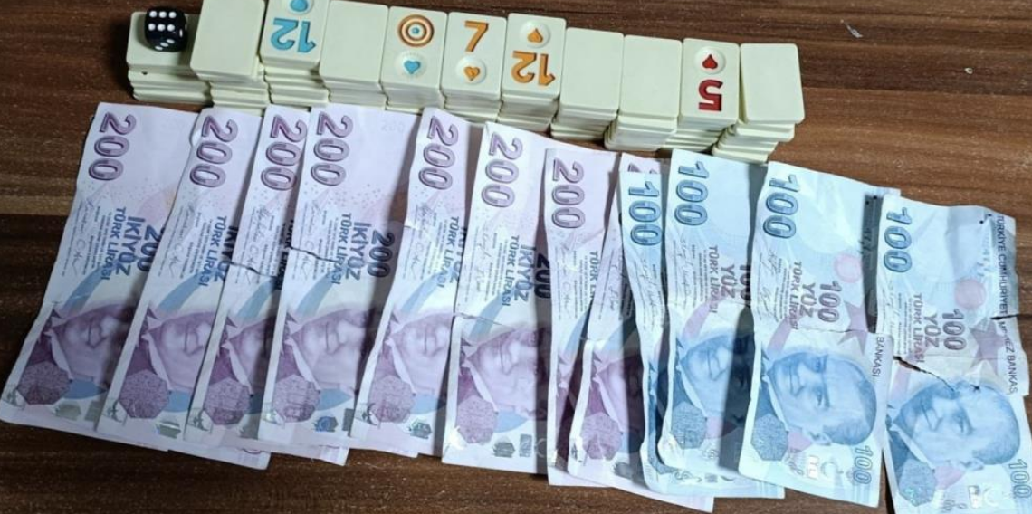 Tekkeköy’de Kahvehanede Kumar Operasyonu