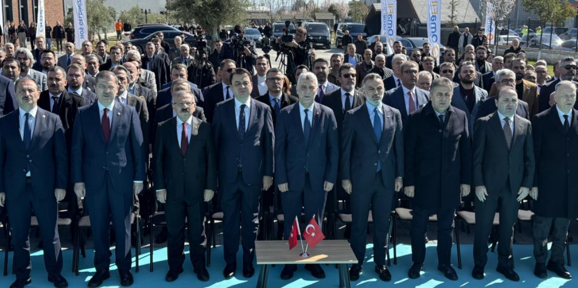 Ticaret Bakanı Ömer Bolat, Tokat’ta Tekstil Yatırımının Açılışını Yaptı