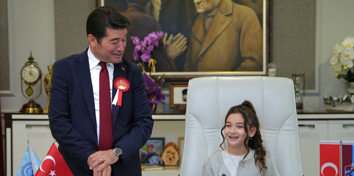 Ahmet Kaya'nın koltuğu bıraktığı Lina şampiyon oldu