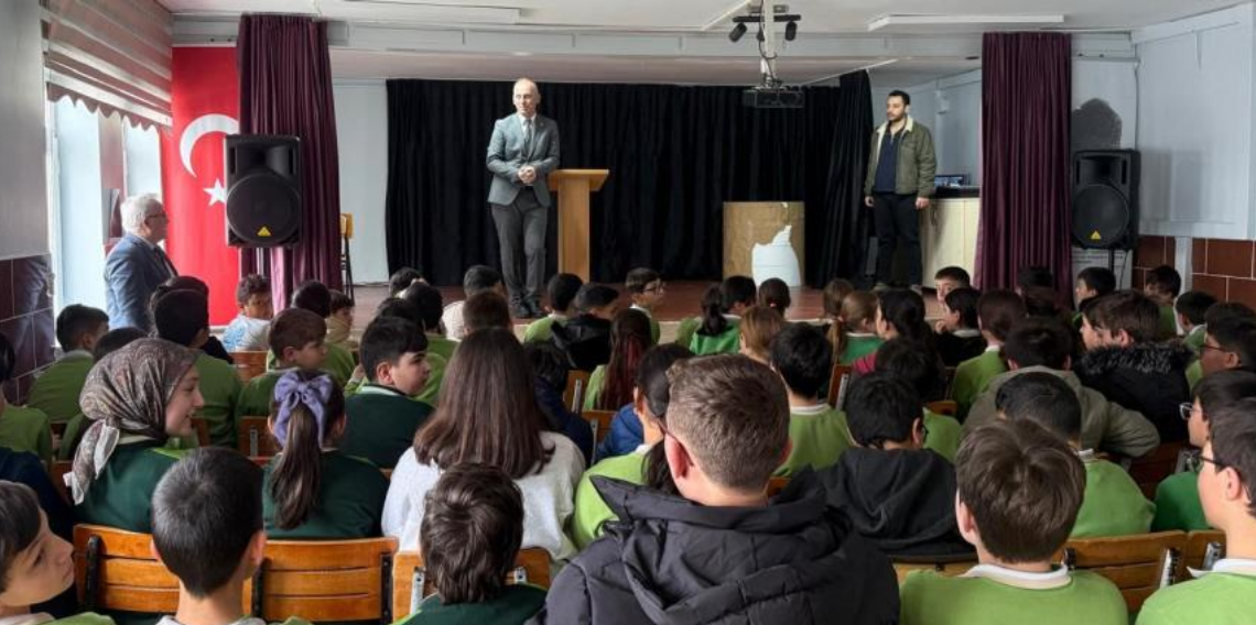 Bayburt’ta Öğrencilere Sıfır Atık ve Çevre Farkındalığı Eğitimi Verildi