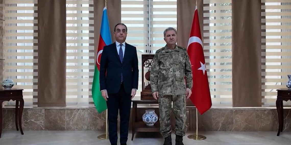 Kara Kuvvetleri Komutanı Orgeneral Tokel İran sınırında