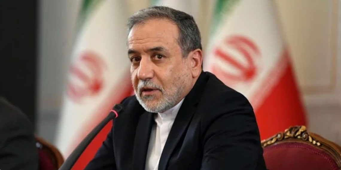 Abbas Arakçi: Savaşta birçok tarihi eser hedef alındı