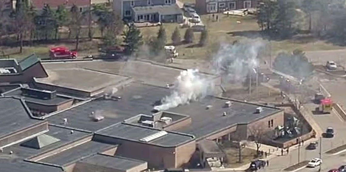 ABD'de sinagoga saldırı: Otomobille girip ateş açtı