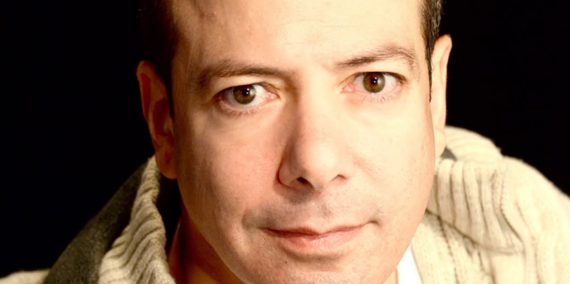 Oyuncu ve Seslendirme Sanatçısı Canberk Uçucu Hayatını Kaybetti