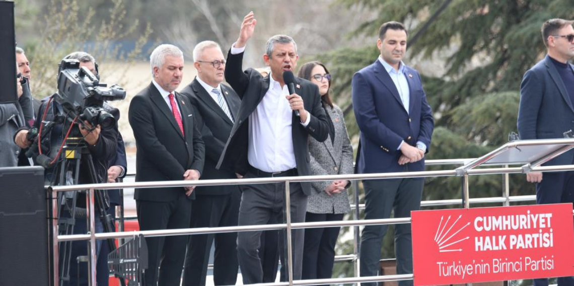 CHP Genel Başkanı Özel: Kapı kapı gezeceğiz