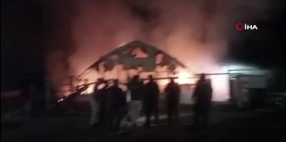 Bursa’da çiftlikte yangın: 580 kanatlı hayvan telef oldu