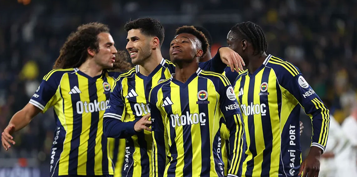Fenerbahçe, evinde nefes aldı