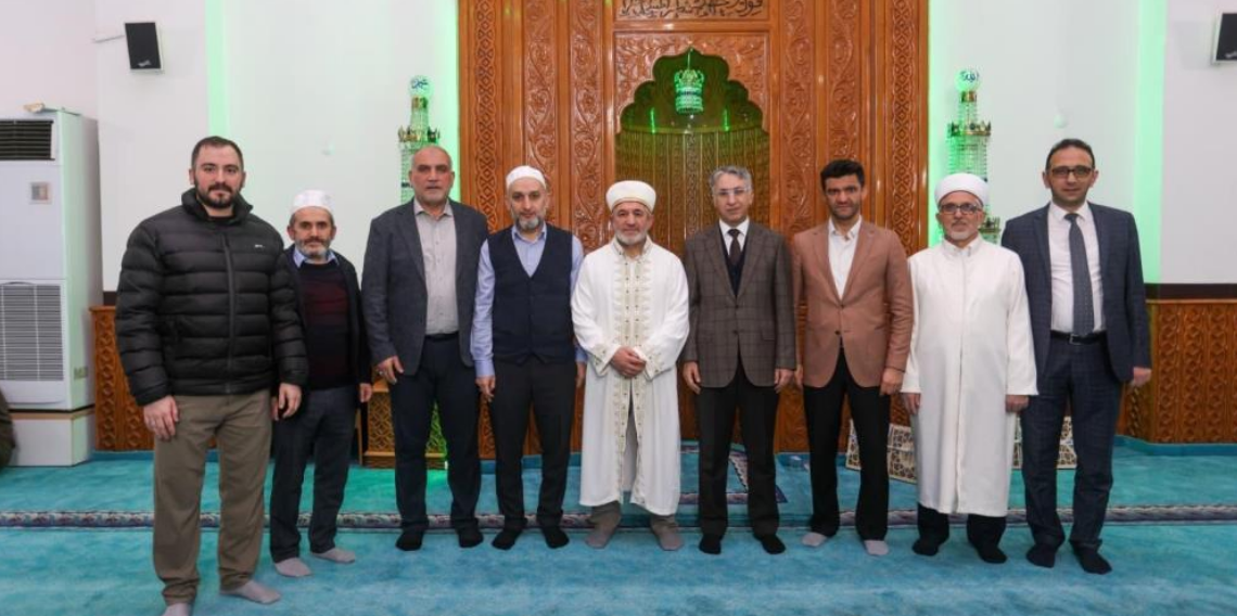 Samsun Canik’te Kadir Gecesi Buluşması: Binlerce Vatandaş Dualarda Birleşti