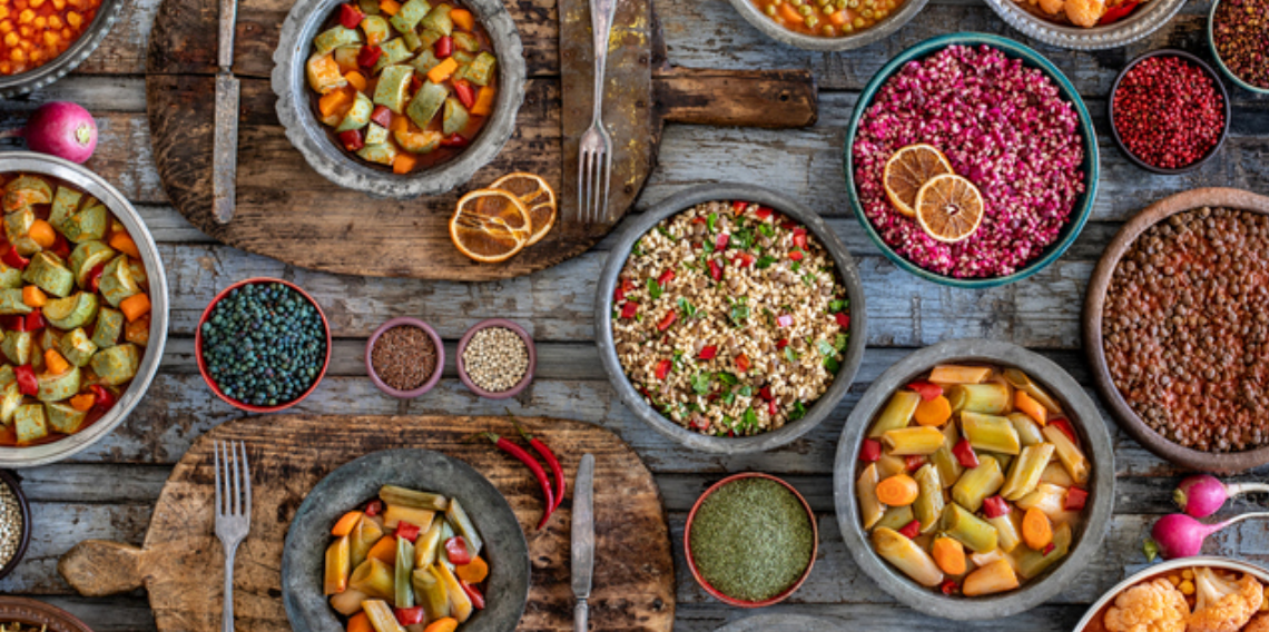 Bugün İftarda Ne Var? 28. Gün İçin Düğün Çorbası ve Etli Güveçli Zengin Menü