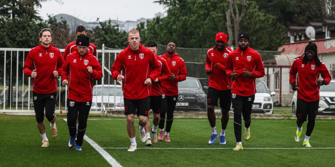 Samsunspor’un Zorlu Sınavı, Hedef Çeyrek Final