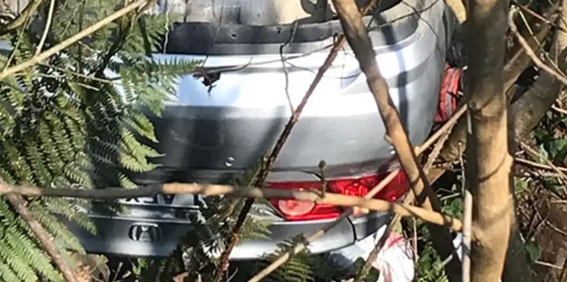 Trabzon’da otomobil uçuruma yuvarlandı: 2 yaralı