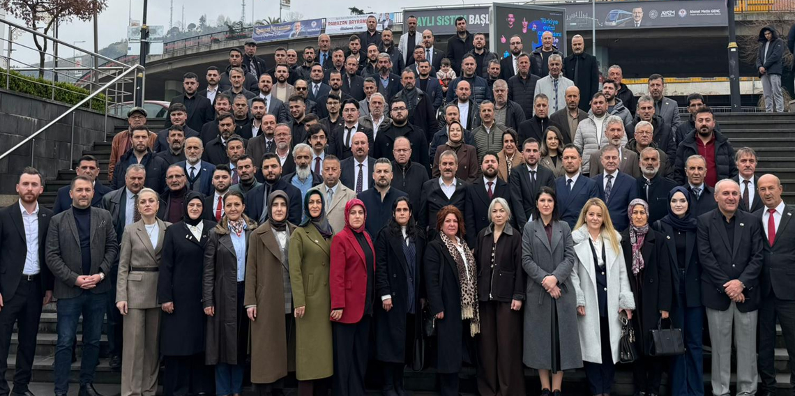 Trabzon’da Anahtar Parti Rüzgârı: Bayramda Güçlü Buluşma”