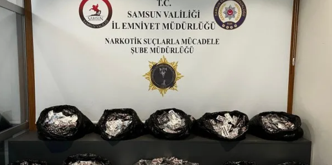 Samsun’da Narkotik Operasyonu, 52 Bin Sentetik Hap Ele Geçirildi, 5 Kişi Gözaltında