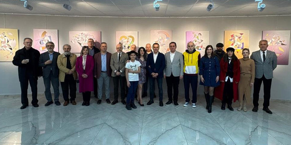 Çizgiyle anlatılan ‘kadın’ teması sanatseverlerle buluştu