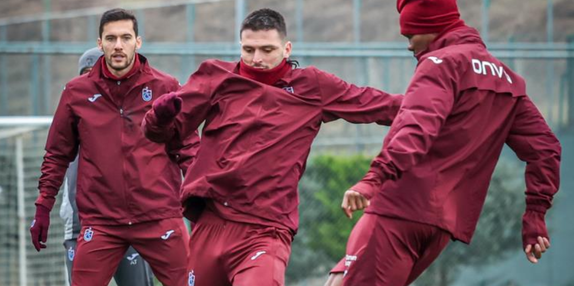 Trabzonspor yeniden zirve yarışında, Galatasaray maçı kritik