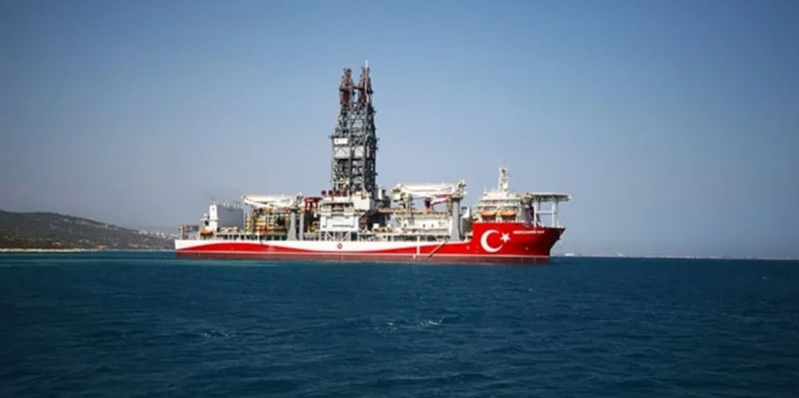 Abdülhamid Han gemisi Karadeniz'de sondaja başladı