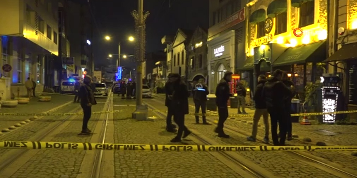 Eğlence mekanına silahlı saldırı: 2 ölü, 3 yaralı