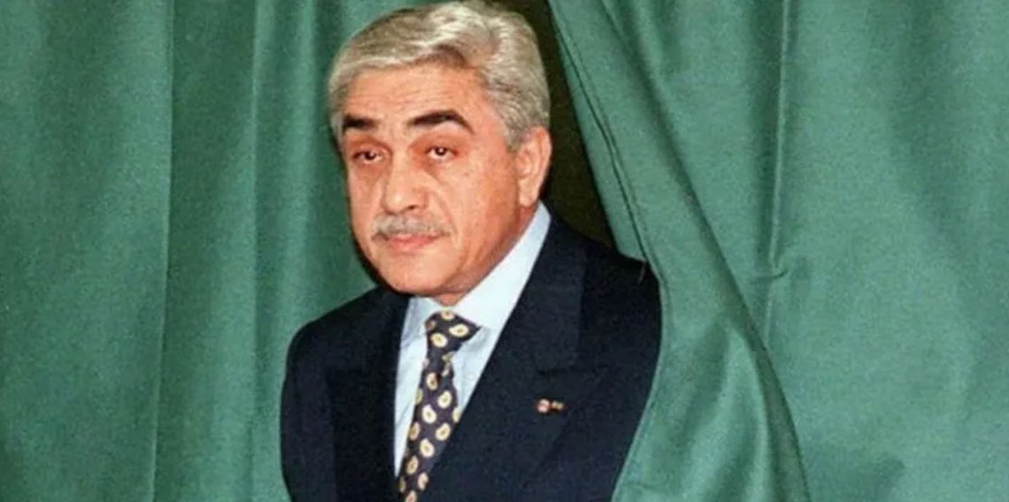 Eski Cezayir Cumhurbaşkanı El-Emin Zerval hayatını kaybetti